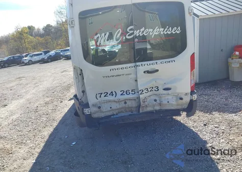 2018 Ford Transit-250 из США, поврежденный, VIN 1FTYR3XM9JKA01480